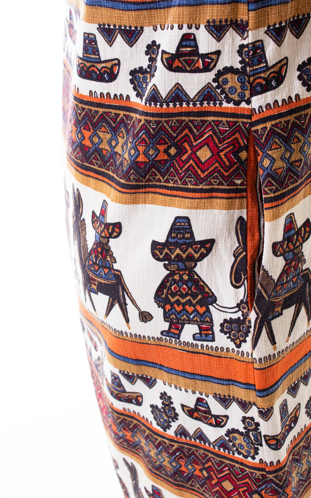 1960s Mexican Novelty Print Shift Dress | small