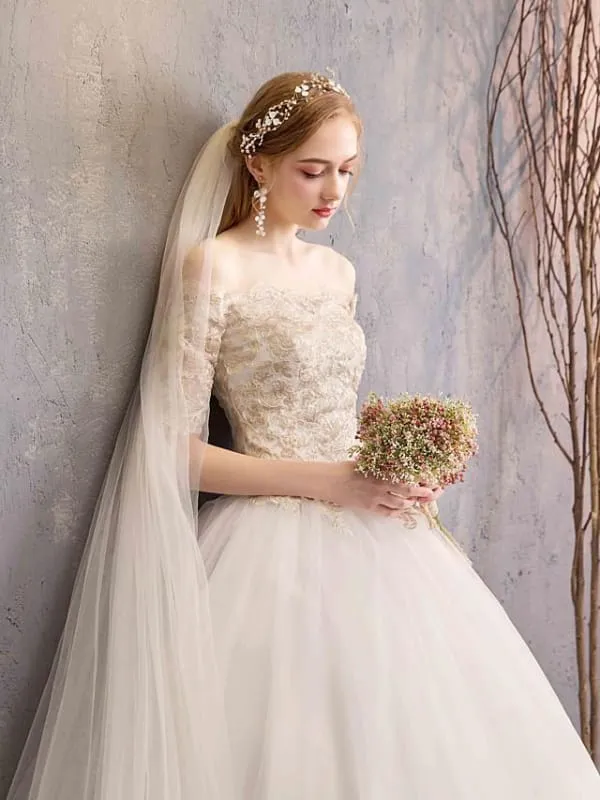 Ball Gown Wedding Dresses Off Shoulder Floor Length Tulle Lace Over Satin Half Sleeve Glamorous Illusion Detail