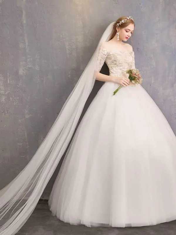 Ball Gown Wedding Dresses Off Shoulder Floor Length Tulle Lace Over Satin Half Sleeve Glamorous Illusion Detail