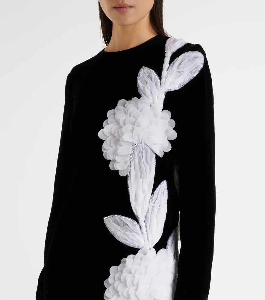Costarellos Floral appliqu√É¬© cr√É¬™pe gown