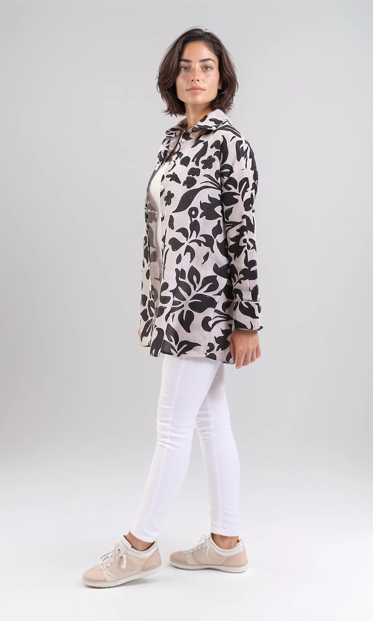 R208487 - Long Sleeves Floral Buttoned Shirt - Black & Beige